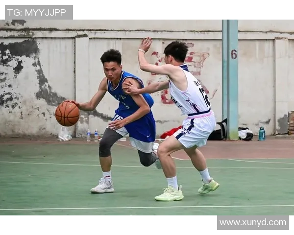 上海篮球队荣登篮球意识排行榜第三名展现出色团队配合与战术执行力